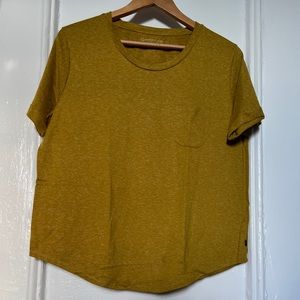 United by blue chartreuse yellow green hemp pocket tee L